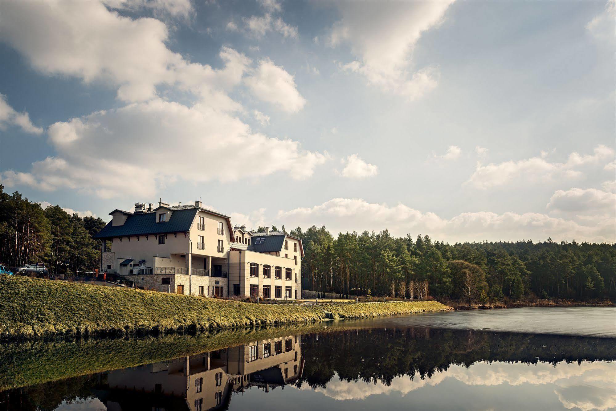 Hotel Natura Residence Business&Spa Siewierz Eksteriør bilde